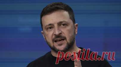 Зеленский заявил, что не воспринимает всерьёз предложенный Россией меморандум. Владимир Зеленский заявил, что «не воспринимает всерьёз меморандум России», который российская делегация передала украинской стороне во время переговоров с Украиной в Стамбуле. Читать далее