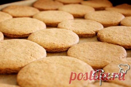 Самое ароматное рождественское имбирное печенье. Очень быстрый и вкусный рецепт. Создает просто волшебный аромат во время приготовления.