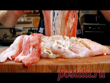 Забудьте всю КУРИЦУ, которую вы ели до этого! 3 сибирских рецепта которые всегда выделяются на столе Курица — это тот продукт, который готовится очень быстро, но при этом может стать основой для множества полезных и вкусных блюд. А главное, она всегда будет сытной. Чтобы приготовить курицу по-сибирски вам потребуется: Курица — 1 шт. Говядина — 300 г Морковь — 2 шт. Лук репчатый — 2 шт. Картофель — 3 шт. Зелень — по вкусу Масло растительное — для жарки Соль, перец молотый — по вкусу Способ приг…