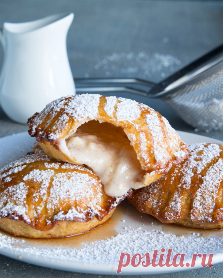 These Stuffed French Toast Pockets Are Adorable And Taste Amazing