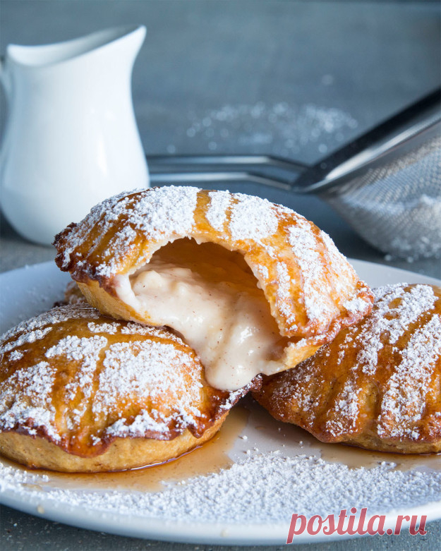 These Stuffed French Toast Pockets Are Adorable And Taste Amazing