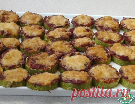 Кабачки, запеченные с соусом и салями – кулинарный рецепт