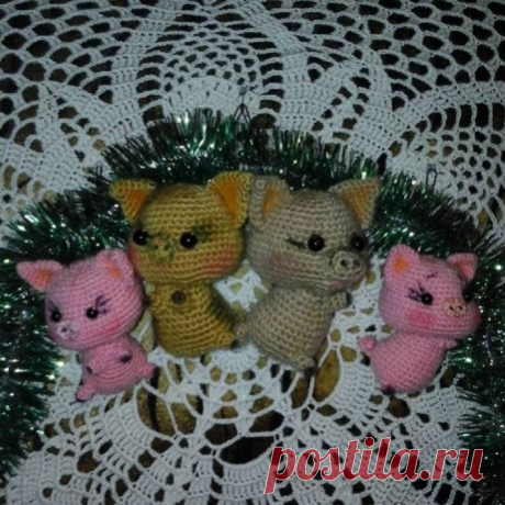 Вязаные игрушки свинки: 100 грн. - Игрушки Чутово на Olx