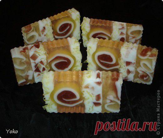 Мыло "Ванильно-дынный калейдоскоп" + МК | Страна Мастеров