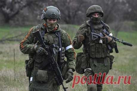 Опубликована карта боевых действий на Украине. Минобороны России во время ежедневного брифинга показало карту боевых действий на Украине в пятницу, 5 мая. Видео опубликовано в официальном Telegram-канале военного ведомства. На карте отражены основные события, произошедшие в зоне проведения специальной военной операции (СВО) за последние сутки.