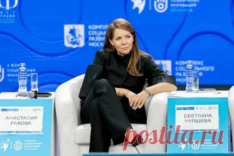 В Боткинской больнице Москвы второй раз успешно пересадили сердце. Врачи Боткинской больницы выполнили вторую пересадку сердца. Операция прошла успешно, в настоящее время пациент хорошо себя чувствует и проходит курс реабилитации. В настоящее время в клинике проводят операции по пересадке почек, печени, роговицы, костного мозга и сердца.