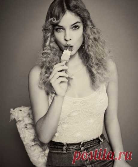 Барбара Палвин (Barbara Palvin) в фотосессии Гая Ароха (Guy Aroch) для журнала Malibu (ноябрь 2014)