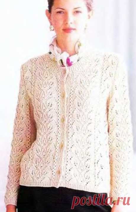 Жакет вязаный спицами