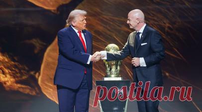 Премия мира для Трампа, дуэль Холанда с Мбаппе, фарт США и невезение Узбекистана: чем запомнилась жеребьёвка ЧМ-2026. В Вашингтоне состоялась жеребьёвка финальной стадии этапа мундиаля 2026 года. Перед её началом президент США Дональд Трамп получил Премию мира ФИФА из рук главы организации Джанни Инфантино. Сама процедура определила в соперники на групповом этапе Эрлинга Холанда и Килиана Мбаппе, полуфиналистов российского турнира восьмилетней давности Англию и Хорватию, а также Бразилию и…