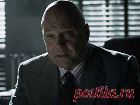 Майкл Чиклис