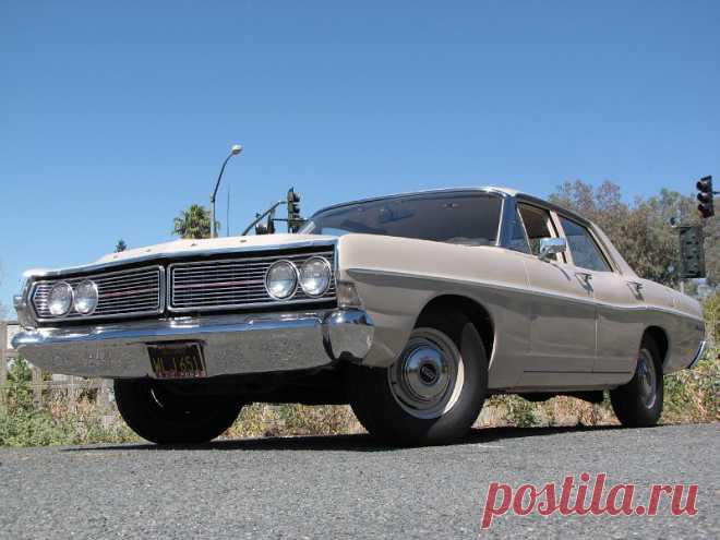 1968 Ford Custom 500 Sedan | I went to see this car when it … | Flickr