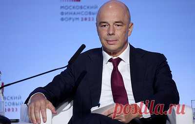 Минфин наряду с ЦБ видит риски в использовании "мембраны" на валютном рынке. Регулятор указывал на риски возникновения множественности курсов и негативные последствия для финансового рынка при разделении валютного рынка и использовании "мембран" между внутренним и внешним валютными рынками