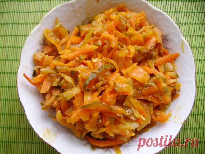 Закуска из жареных соленых огурцов