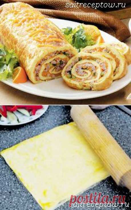 Сырный рулет с начинкой