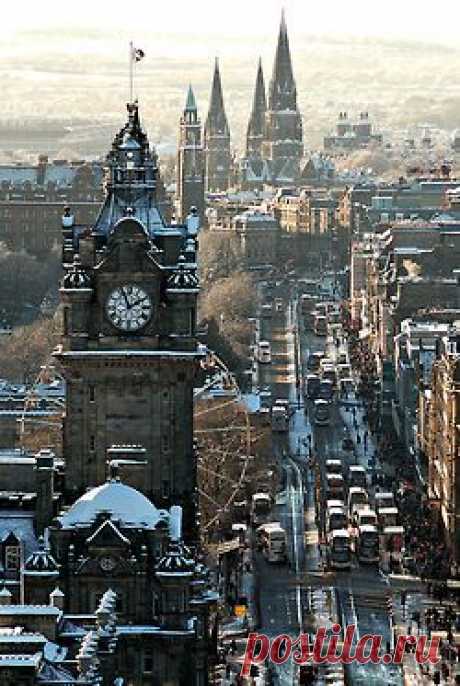 Edinburgh, Scotland, UK  |  Найдено на сайте crossingislandcool.tumblr.com.