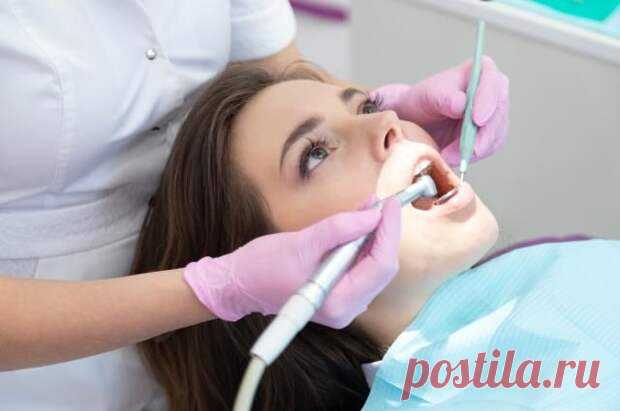 Почему появляется налёт на зубах и как от него избавиться
Зубной камень — часто слишком недооцененная проблема. При этом он может провоцировать воспаление десны и создавать много проблем. В чем суть проблемы? «Камни, или твердый зубной налет, — это проблема, с которой мы сталкиваемся независимо от того, насколько качественно мы ежедневно чистим зубы», — говорит Илья Антонов, врач-стоматолог,...
Читай дальше на сайте. Жми подробнее ➡