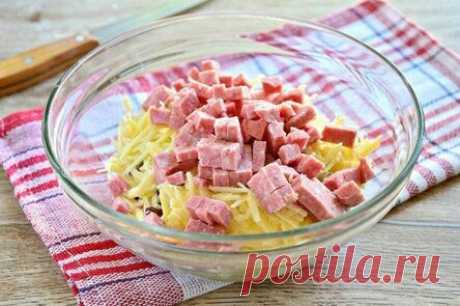 Салаты на праздничный стол: 15 простых и вкусных рецептов