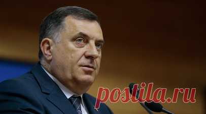 Додик анонсировал референдум о доверии властям Республики Сербской в сентябре. Президент Республики Сербской Милорад Додик анонсировал референдум о доверии властям объединения в конце сентября. Читать далее
