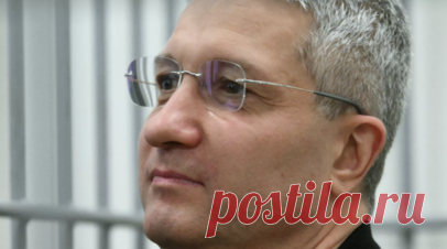 Суд отложил на 2 октября вопрос о банкротстве Тимура Иванова. Арбитражный суд Москвы отложил на 2 октября вопрос о признании банкротом экс-замминистра обороны Тимура Иванова. Читать далее