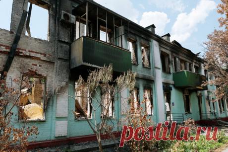 Последователи нацистов. ВСУ бомбили мирные деревни в День памяти и скорби. Распиаренное контрнаступление по-прежнему буксует.