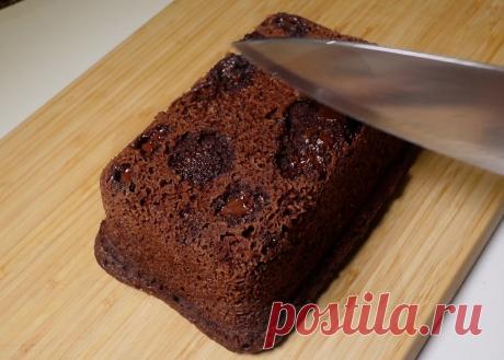 ВОЗДУШНЫЙ ШОКОЛАДНЫЙ КЕКС БЕЗ МУКИ И БЕЗ САХАРА! ЗА 10 МИНУТ! простой и вкусный #рецепт | I PLOV YOU! | Дзен