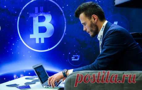 Стоимость биткойна превышала $72 тыс. впервые с 8 апреля. По состоянию на 18:57 мск, стоимость криптовалюты составляла $72,389 тыс.