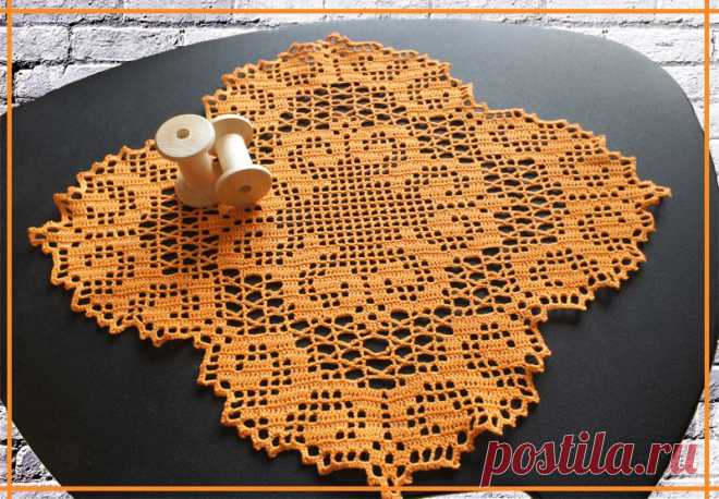 Вязаная салфетка