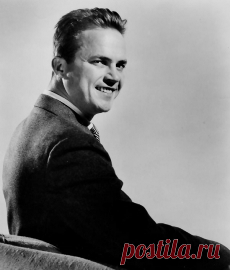 Ральф Микер