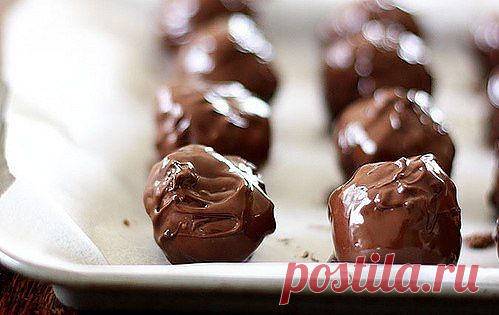 Конфеты Ferrero Rocher Ингредиенты:... / Разное / Все для дома / Pinme.ru / Юля Гіць