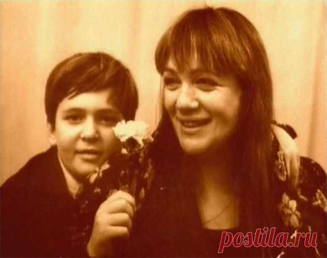 Денис Евгеньевич Евстигнеев биография оператора, кинорежиссёра, продюсера