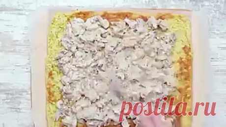Кабачковый рулетик с грибами