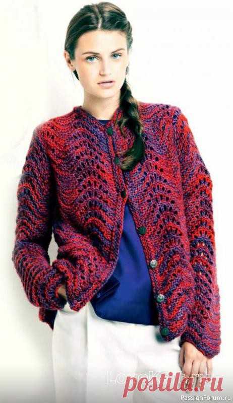 Ажурный жакет на пуговицах спицами Яркие цвета, ажурные узоры, фасон, который не может не понравиться. Что осталось? Только связать. Размер: LОписание моделиРазмер: LВам потребуется: 1000 г меланжевой разноцветной (№ 901) пряжи Lamana Cusco (100 % бэби-альпака, 85 м/50 г); круговые спицы № 8; 7 пуговиц.Основной узор:...