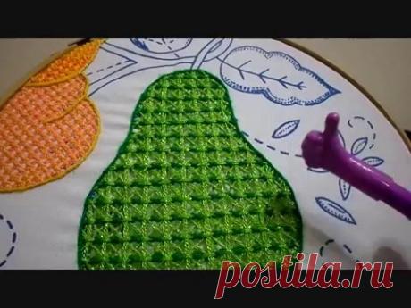 Bordado Fantasia Pera Mantel