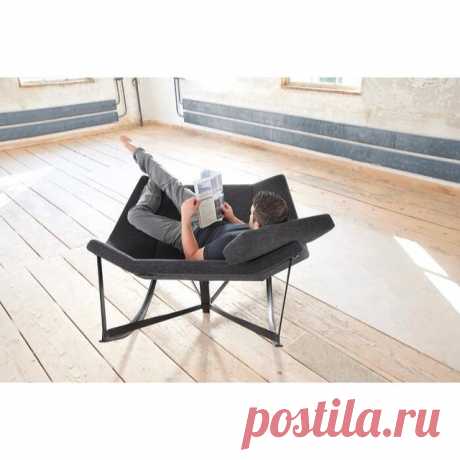 Публикация Moscow Design Center в Instagram • Май 27 2015 в 10:00 UTC 11 отметок «Нравится», 2 комментариев — Moscow Design Center (@moscowdesigncenter) в Instagram: «Sway rocking chair. Design: Markus Krauss»