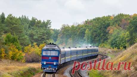 Из Львова в Варшаву отправился первый за 18 лет регулярный поезд. Регулярный поезд отправился из украинского города Львова в Польшу впервые за последние 18 лет. Об этом в своем Telegram-канале написал глава Львовской областной военной администрации Максим Козицкий. &quot;После 18 лет перерыва из Львова ...