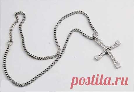 Оригинальный крест Доминика Торетто из фильма Форсаж