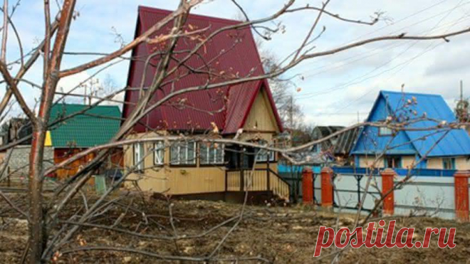 Как сделать:: подготовить дачный дом после зимы Ну вот и осталась позади холодная, снежная и затяжная зима. Наконец-то можно ехать на дачу и открывать свой садовый домик. Но не спешите сразу же планировать ночевку, ведь нужно тщательно подготовить дачный дом после зимы, чтобы он снова стал пригоден для проживания. За осенние и зимние месяцы в доме накопилась сырость, воздух стал затхлым и холодным, поэтому в первую очередь уделите внимание своему садовому домику.