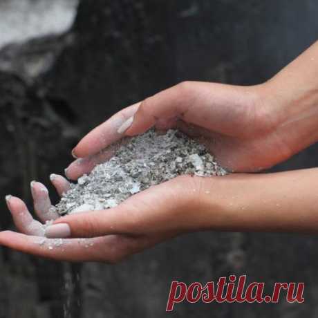 Садоводам и огородникам: чем хороша зола?
