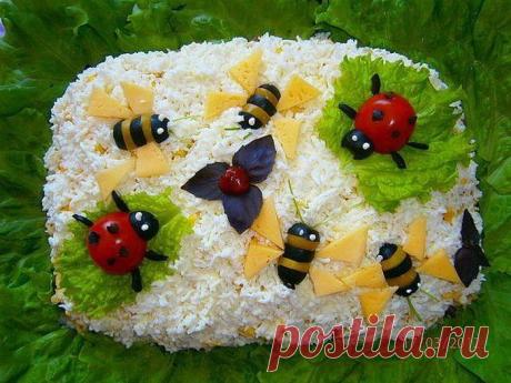 Результаты поиска Все результаты Самое время составлять меню: 10 невероятно вкусных салатов к праздничному столу