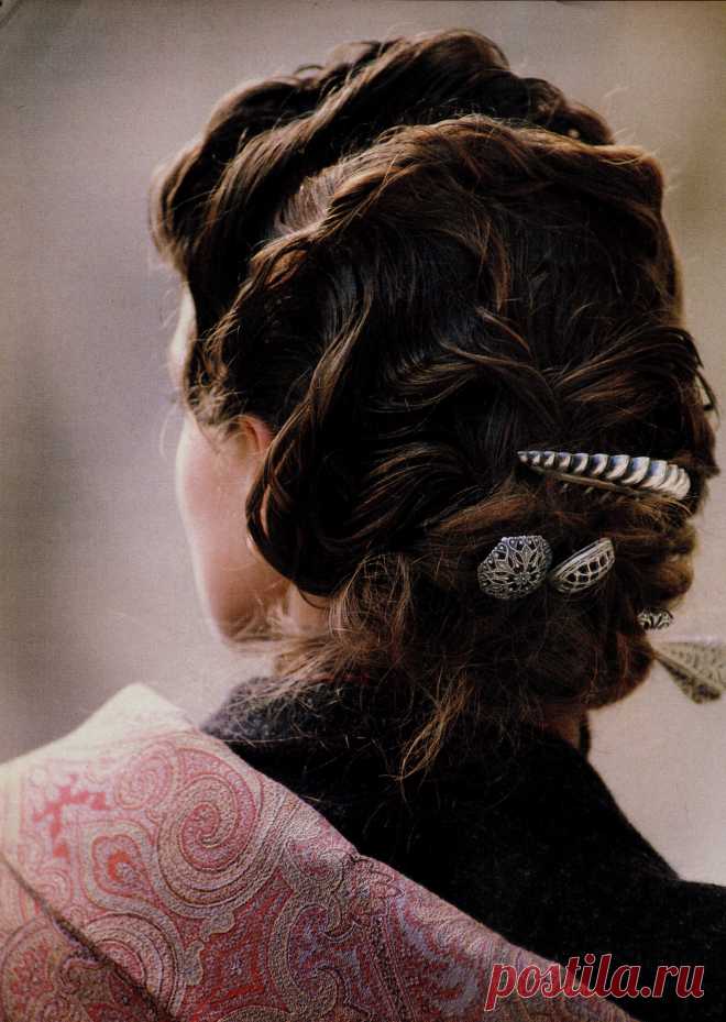 Vogue editorial shot by Neil Kirk 1987