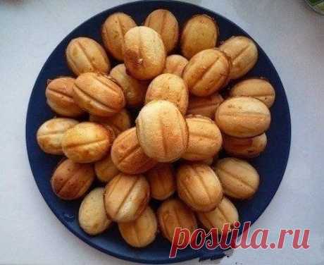 ЛЮБИМЫЕ ОРЕШКИ СО СГУЩЕНКОЙ