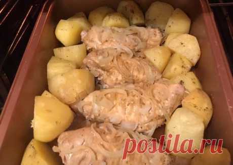Куриная грудка в соевом соусе с запеченным картофелем Автор рецепта Katerina - Cookpad