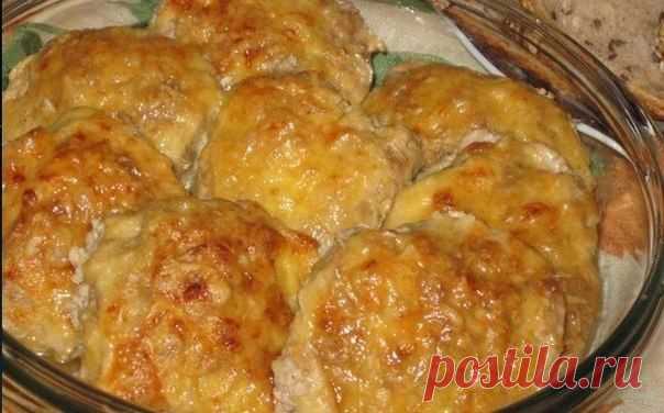 Запеченные котлетки "Сметанные" под сырной корочкой | Банк кулинарных рецептов