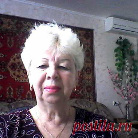 Лариса Бушунова