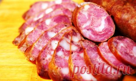 Вы забудете о колбасе из магазина. Не покупайте, а готовьте колбасу в домашних условиях Самая вкусная колбаса – это домашняя, которую вы сами делаете из качественных продуктов.