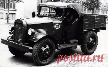 Автобус — спереди, грузовик — сзади! 10 самых нелепых заводских переделок — журнал За рулем