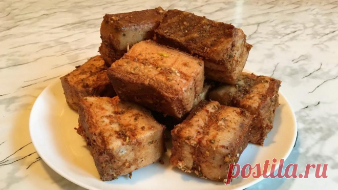 Подружка-украинка научила готовить вкусное сало в рассоле с вишневыми ветками. Делюсь пошаговым рецептом
