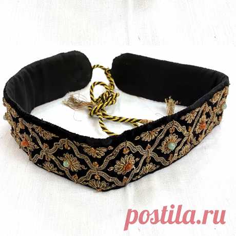 Vintage Jeweled Belt Black Velvet Belt with semi precious jewels and zardozi work Beautiful vintage piece One of a kind Hand made in Inida Ships from US Visit our NYC shop