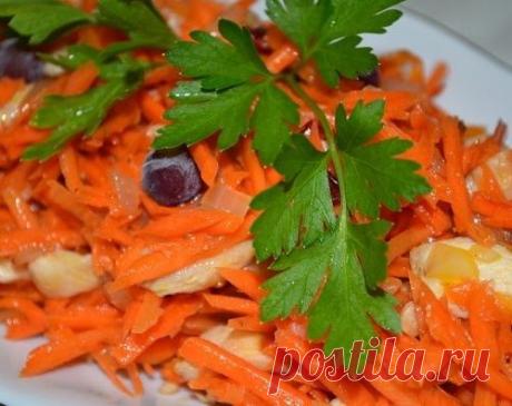 Морковный салат с куриной грудкой