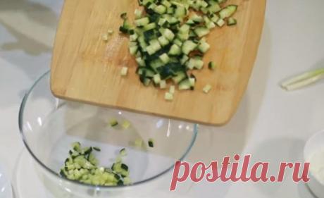 Рецепт необычной закуски – селедка в рюмке